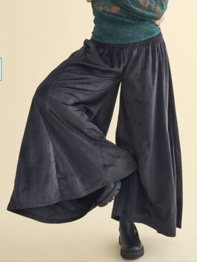 Earthbound Trading Co. Velvet Barcelona Pants